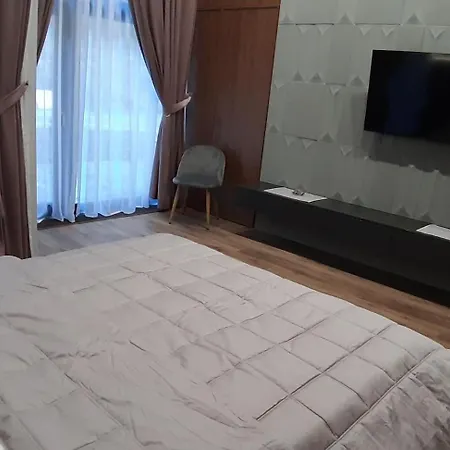 Villa Golden Dreams