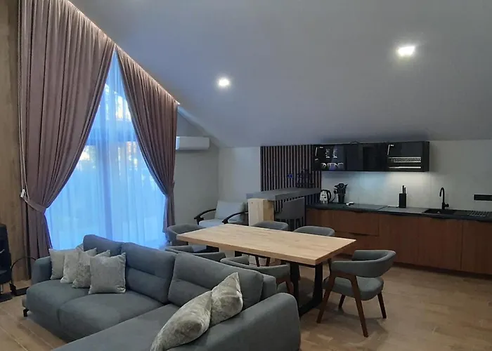 Villa Goldhill *